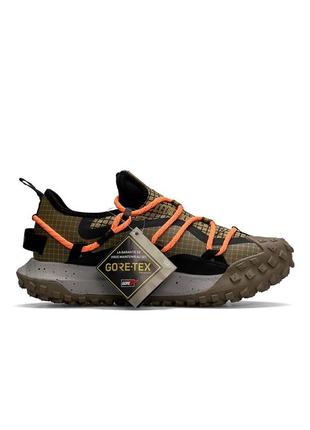 Мужские кроссовки nike acg mountain fly low khaki orange1 фото