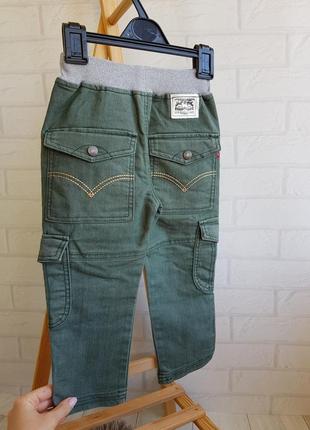 Стильні джинси на резинці (колір хакі)👫
фірми levi's 
3/4 рочки (100см)
стан: ідеальний7 фото