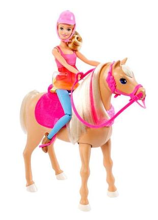 Набір лялька барбі та конячка barbie ir114474