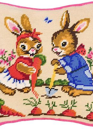 Набір для вишивання подушки хрестом зайці на грядці страмін із пряжею zweigart напівхрест муліне 40х40 см