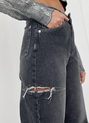 Трендовые джинсы с разрезами по бокам/ актуальные широкие джинсы5 фото