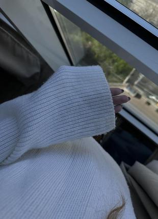 Білий светр2 фото