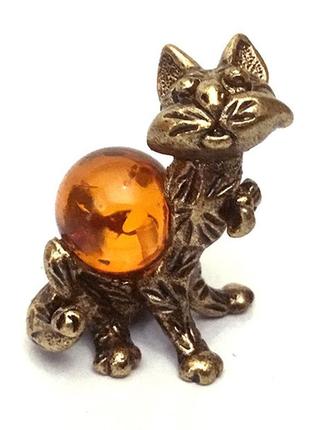 Фігурка сувенір із бурштину та бронзи кіт