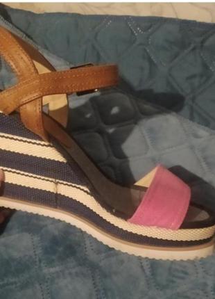 Босоніжки4 фото