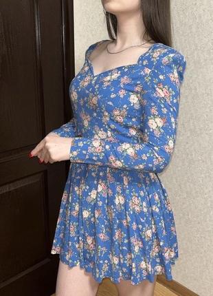 Милое цветочное платье1 фото