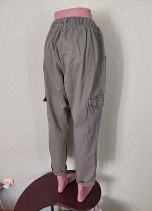Женские брюки карго цвета хаки6 фото