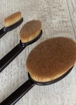 Набір кистей для макіяжу від mac cosmetics (оригінал)