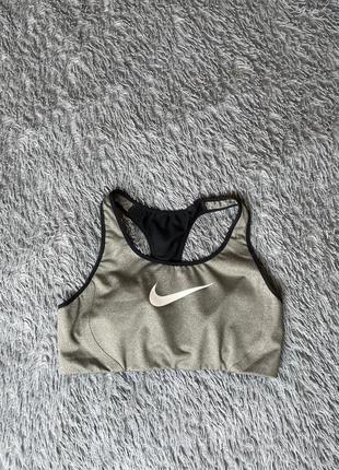 Топ nike