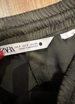 Атласные сатиновые брюки zara2 фото