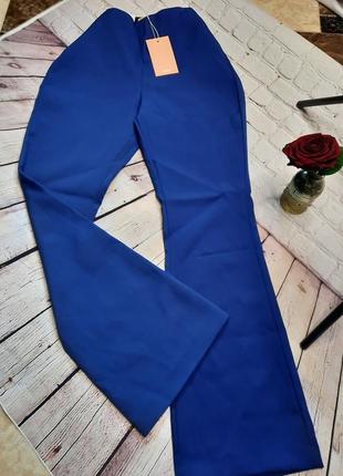 Трендовые брюки клеш