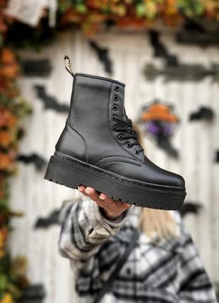 Шикарные трендовые женские ботинки dr. martens jadon чёрные3 фото