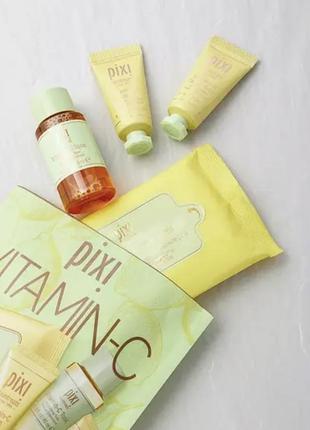 Дорожній набір косметики pixi з вітаміном с, пробіотиками pixi vitamin-c beauty in a bag travel set, тонік pixi4 фото