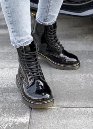 Dr martens черевики жіночі мартенси