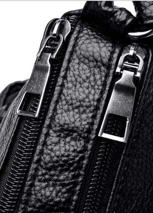 Сучасна жіноча чорна сумка через плече з екошкіри, модна тренд...9 фото