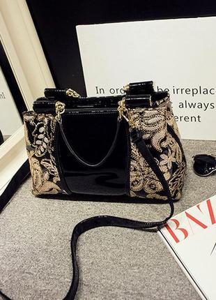 Трендова,модна сумка жіноча лакова екошкіра чорний з вишивкою ...2 фото