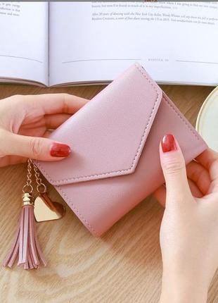 Жіночий гаманець екошкіра пудровий на кнопці з брелоком портмо...2 фото