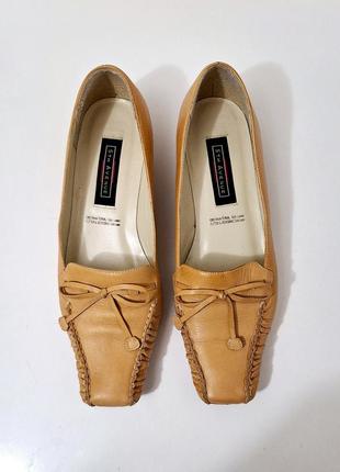 Кожаные лоферы туфли 5th avenue бежевого песочного цвета 38 размер натуральная кожа6 фото