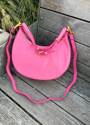 Жіноча сумка з екошкіри fendi hobo фенді рожевого кольору молодіжна, брендова сумка через плече2 фото