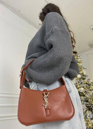 Жіноча сумка із еко-шкіри ysl hobo ив сен лоран хобо yves saint laurent коричневого кольору молодіжна, брендова сумка