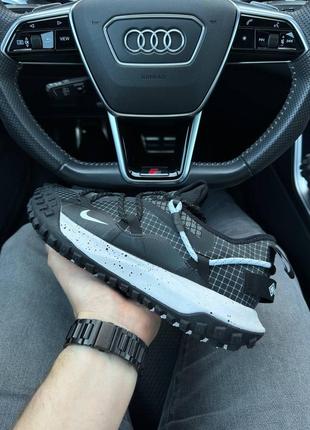 Чоловічі кросівки nike acg mountain fly low black white