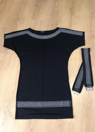 Плаття із стразами