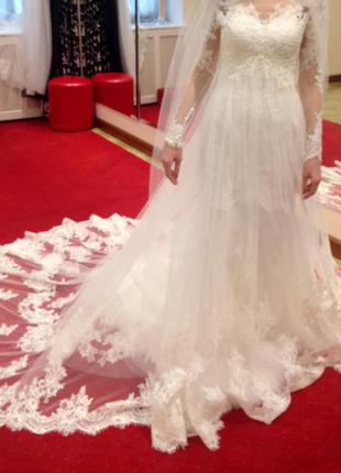 Королевское свадебное платье от daria karlozi4 фото