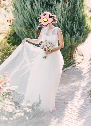 Весільна сукня/квіть айворі/розмір s-m/француз.мереживо + фатин/а5 фото