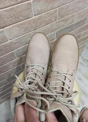 Утеплені черевики нюдового кольору alyssa8 фото