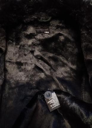 Стильна замшева дубденка, пальто на хутрі від h&m3 фото