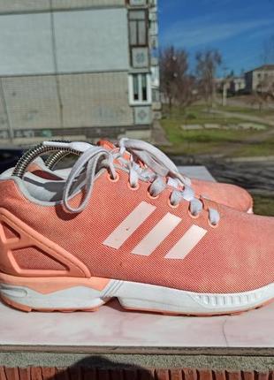 Кросівки adidas2 фото