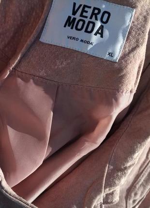 Бомбезний куртка-косуха нюдового кольору vero moda xl4 фото