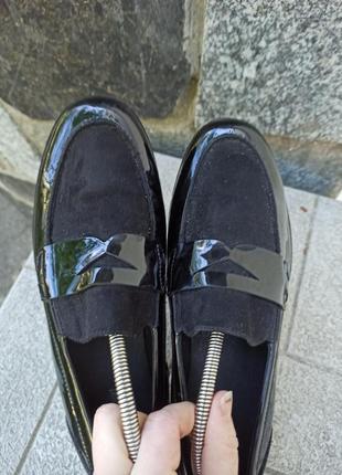 Розкішні лакові туфлі лофери graceland3 фото