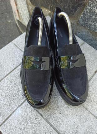 Розкішні лакові туфлі лофери graceland4 фото