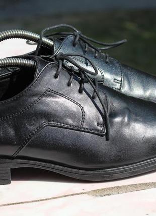 Класичні чоловічі туфлі memphis 40-412 фото