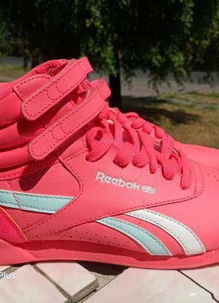 Високі шкіряні кросівки, хайтопы reebok 35 розм в'єтнам2 фото