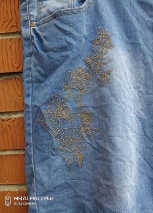 Джинсові стрейчеві шорти janina з вишивкою великий розмір5 фото