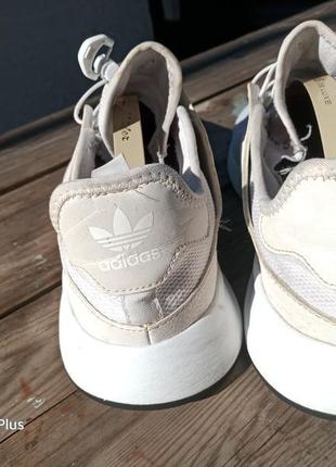 Легкі, комфортні кросівки adidas 004001 розм 454 фото