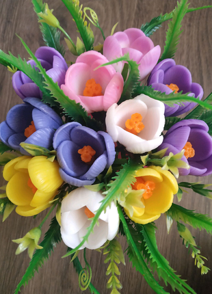 Букет крокусів