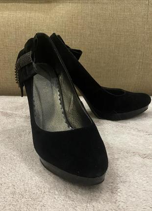Туфли замшевые