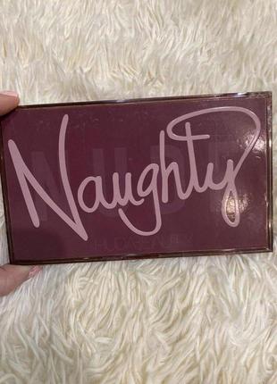 Палетка теней huda beauty naughty