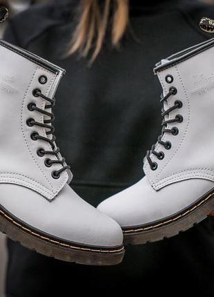 Ботинки dr.martens  белый , мех черевики8 фото