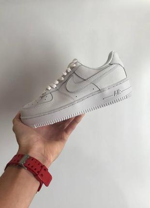 Преміальні nike air force white classic