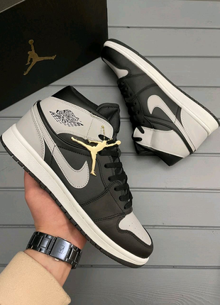 Nike air jordan 1