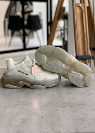 Balenciaga triple s наложка 5 кольорів