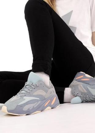 Кросівки adidas yeezy boost 7008 фото