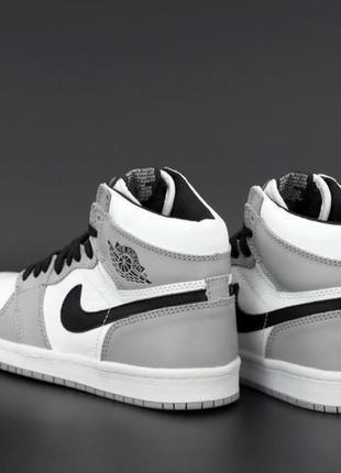 Кросівки nike air jordan 1 на хутрі3 фото