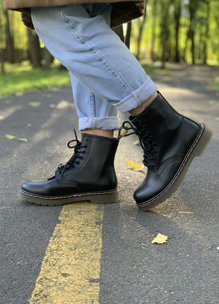 Dr.martens black шкіра 36-404 фото