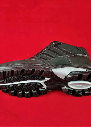 Зимові кросівки черевики adidas9 фото