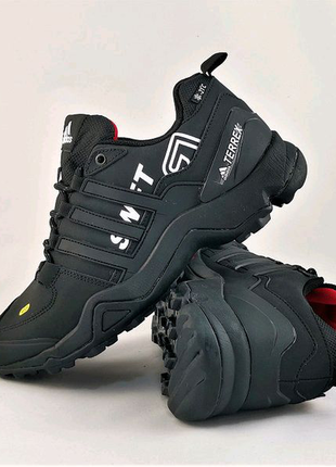 Кросівки adidas terrex swift 41-463 фото