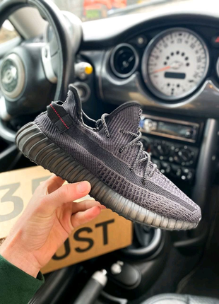 Кросівки adidas yeezy boost 350 v2 40,412 фото